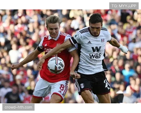 詹姆斯·塔科夫斯基闪耀英超赛场,关键表现助力球队状态回升 詹姆斯·塔科夫斯基闪耀英超赛场,关键表现助力球队状态回升