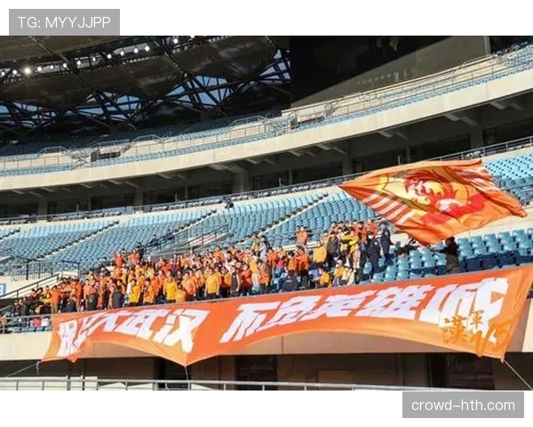 沙尔克关键战爆发，状态回暖重燃保级希望